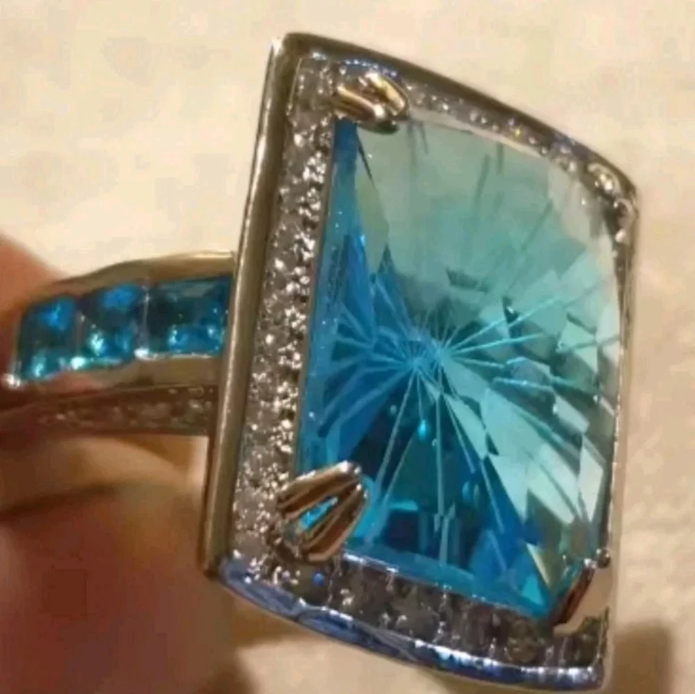 12 TCW Swiss Blue topaz & White Sapphire Luxurious 925 Silver Statement Ring Sz9